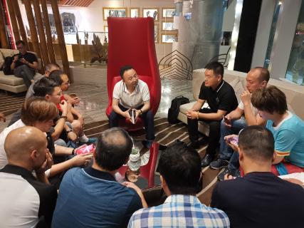 让中国企业家更有眼界——88彩创始人李厚德率领企业家学员游学越南站