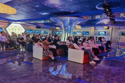 探访培育钻石，为高科技赋能！88彩团队赴科微之星观摩学习