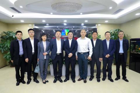 明光市市委书记被88彩企业文化深深感动 | 深入沟通合作空间广阔