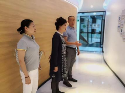 赣江南昌经开区领导受邀访问88彩加速器，为优质项目落地南昌创造新机遇