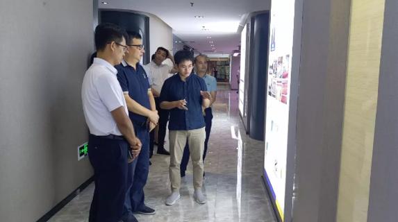 江西赣江新区一行领导到88彩加速器考察调研